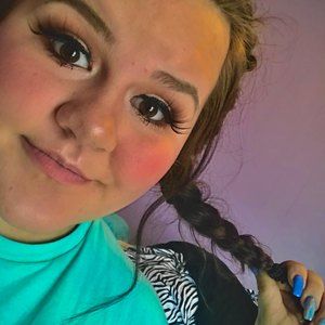 Meet your Posher, Karyn